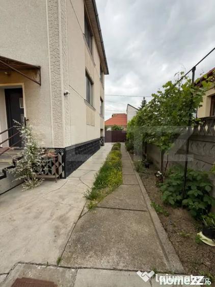 Casă cu 6 camere cu Teren 554 Mp în 14 Mai