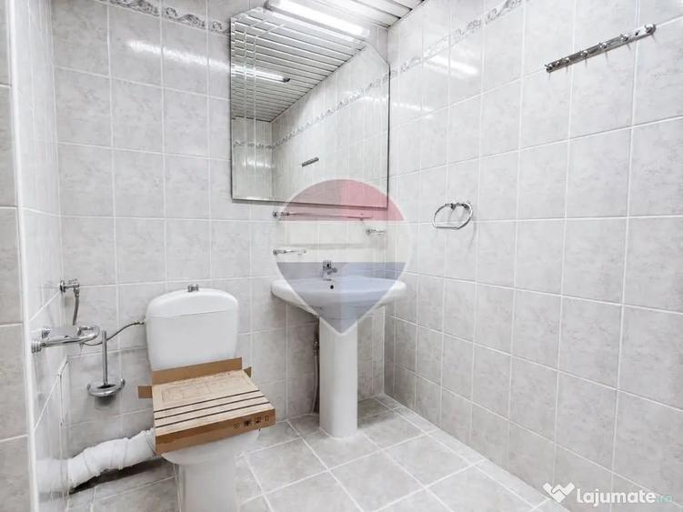 Apartament cu 2 camere decomandat în Gara de Nord