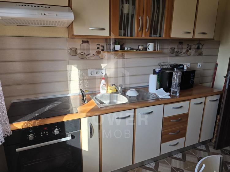 Apartament cu 2 camere decomandat, mobilat în Turnișor