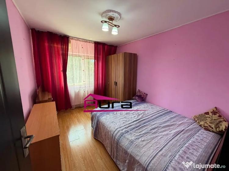 Apartament cu 3 camere decomandat în E3