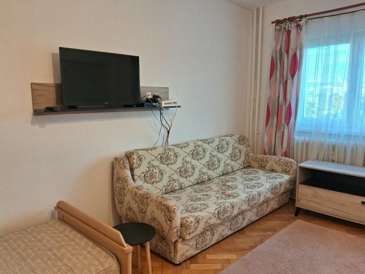 Apartament cu 2 camere decomandat în Grigorescu