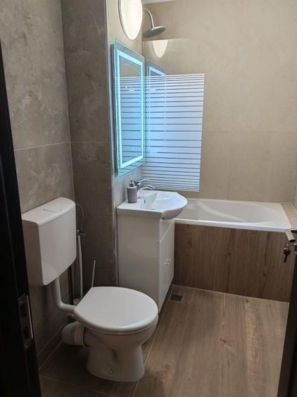 Apartament cu 3 camere în Nufărul