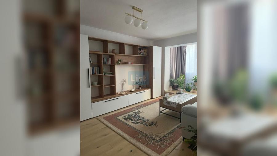 Apartament cu 2 camere decomandat în Plopilor