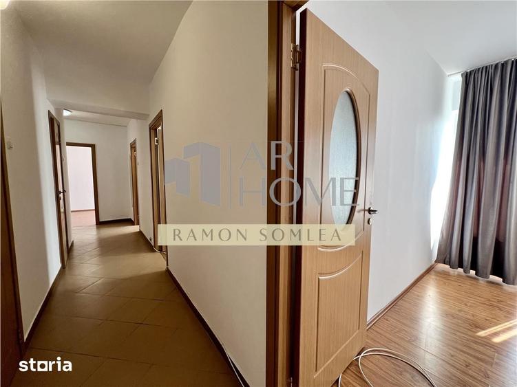 Apartament cu 3 camere decomandat în Ultracentral