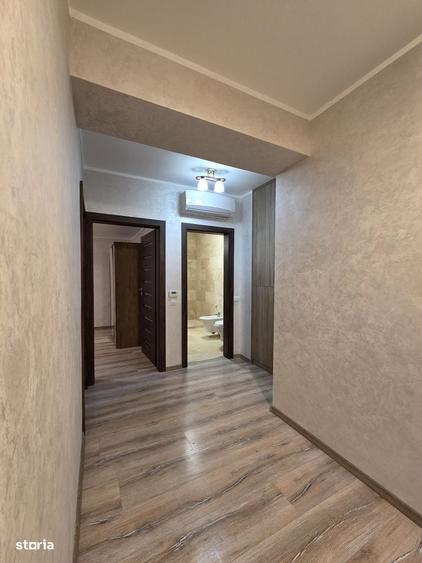 Apartament cu 3 camere în Faleză