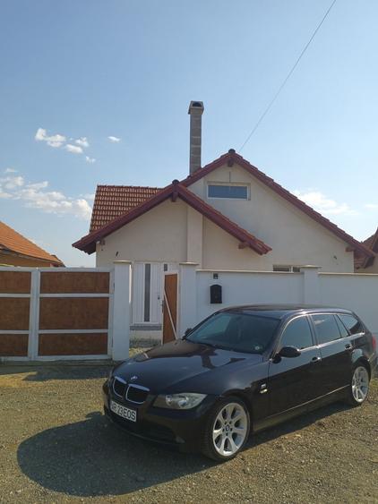 Casă cu 4 camere în Sânpaul