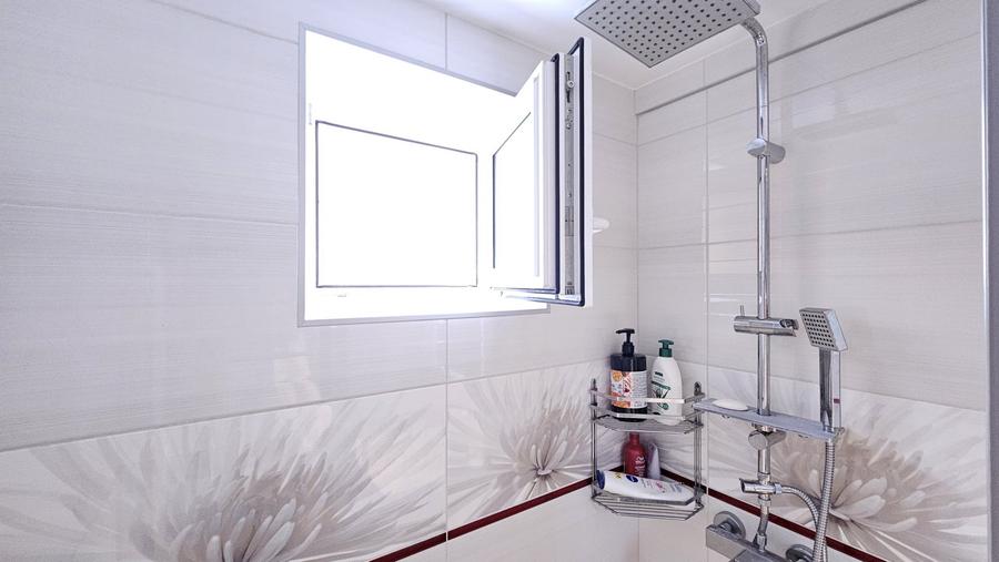 Apartament cu 2 camere decomandat, mobilat în Predeal