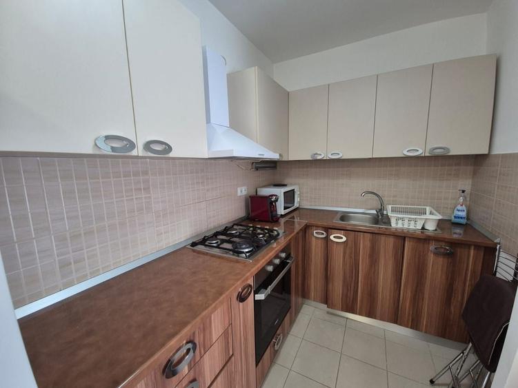 Apartament cu 2 camere decomandat, mobilat în 1 Decembrie 1918