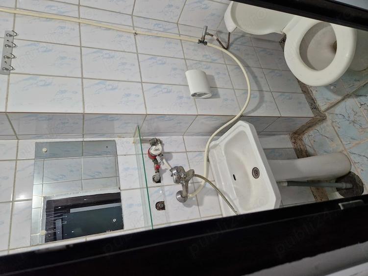 Propietar inchiriez garsoniera cf2(24m) et1 din4 situata pe blv Nicolae Grigorescu sec 3 - 4