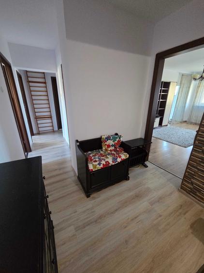 Apartament cu 2 camere decomandat în Iancului