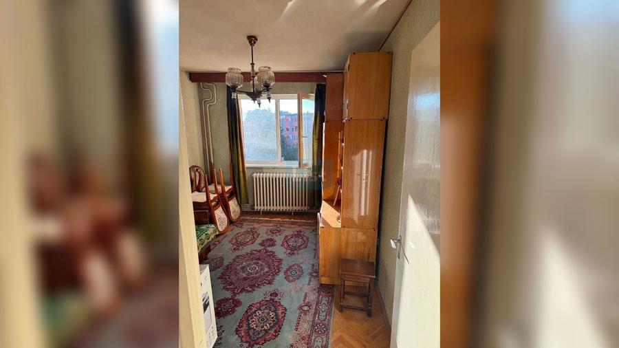 Apartament cu 3 camere decomandat, mobilat în Mănăștur