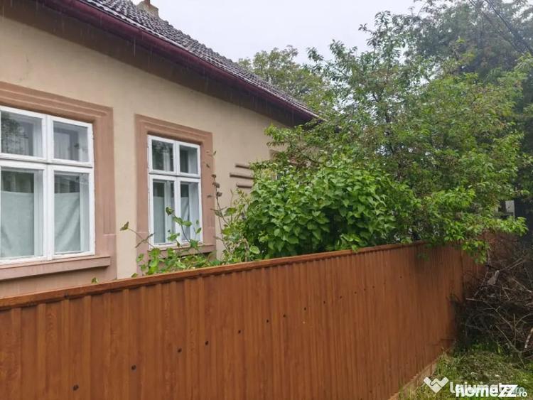 Casă cu 4 camere cu Teren 1767 Mp în Rădăuți