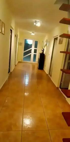 Casă cu 4 camere în Tecuci