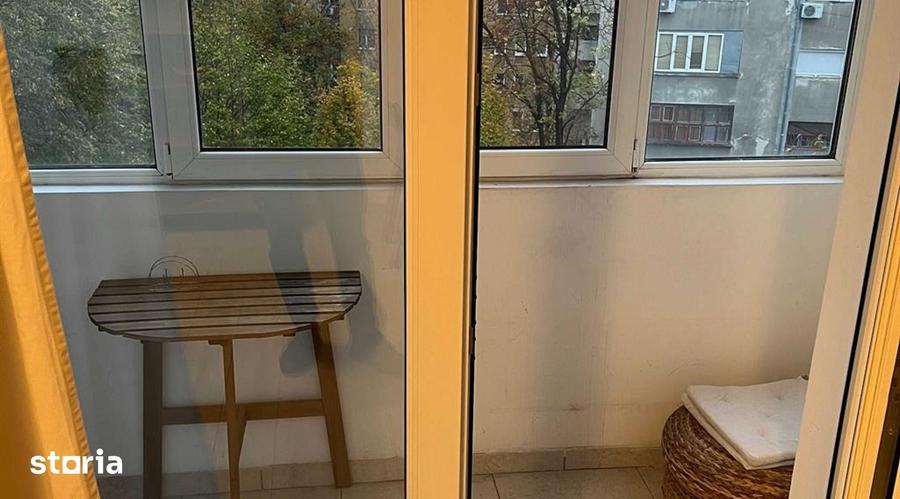 Apartament cu 2 camere în Romană