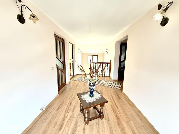 Casă cu 4 camere cu Teren 700 Mp în Sascut