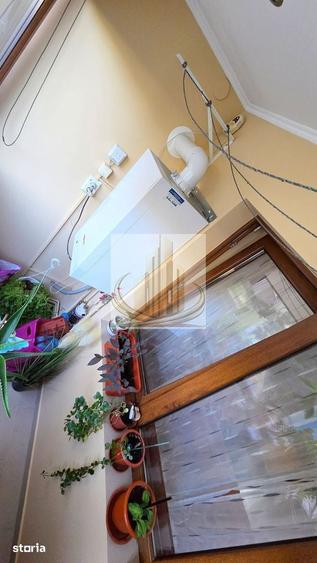 Apartament cu 3 camere, mobilat în Aradului