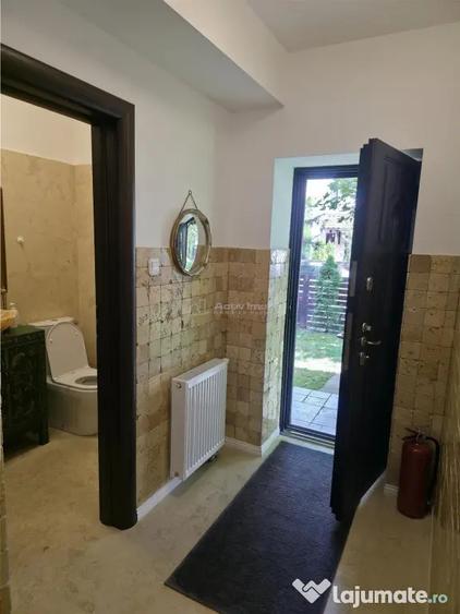 Casă cu 4 camere cu Teren 100 Mp în 1 Decembrie