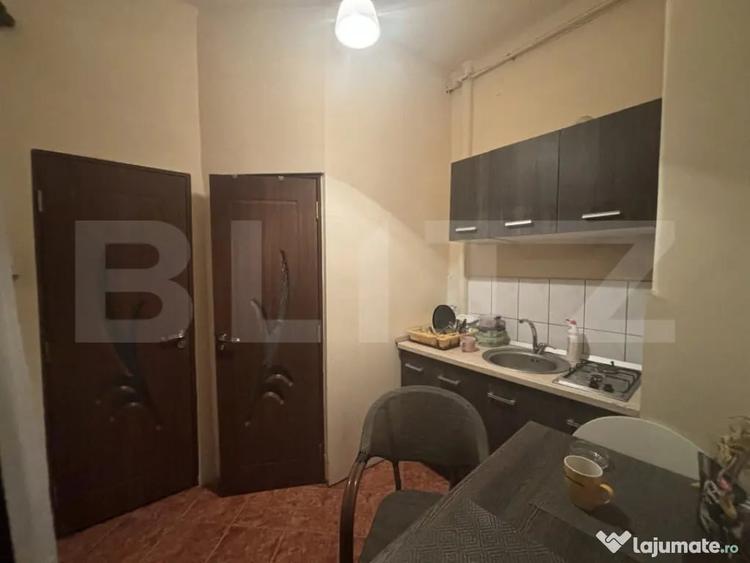 Garsonieră decomandată, mobilată în Central
