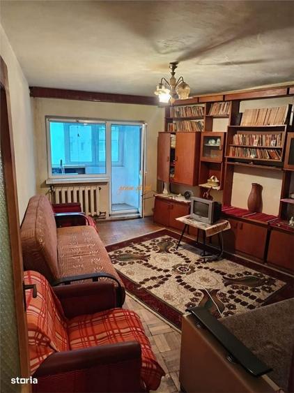 Apartament 2 camere , zona b- dul Independentei , et 1 din 4 , decoman - 12