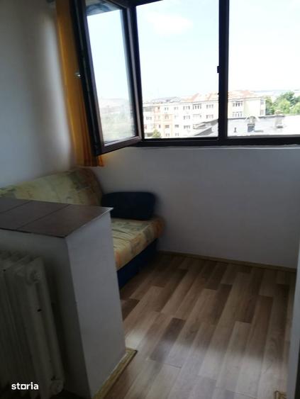 Garsonieră în Brazda lui Novac