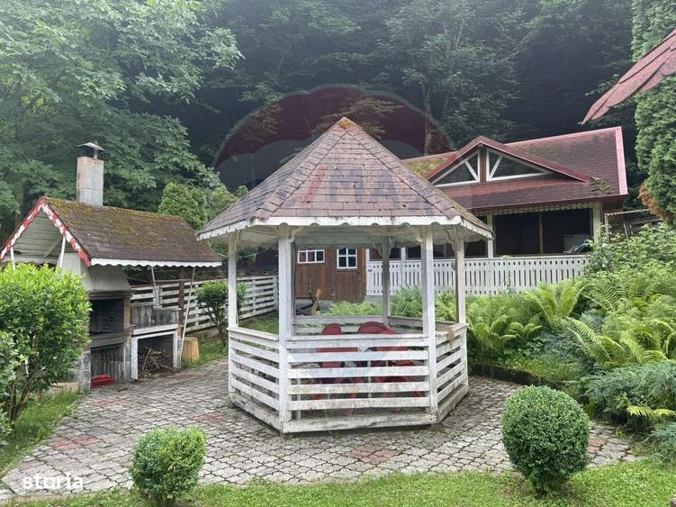 Casă cu 4 camere în Feleacu