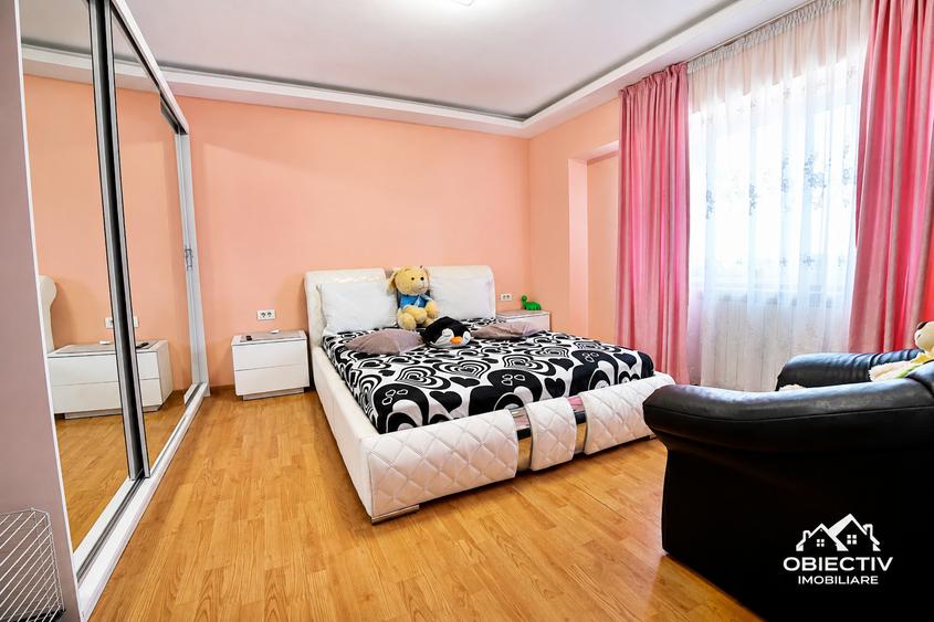 Apartament cu 3 camere decomandat în 1 Mai