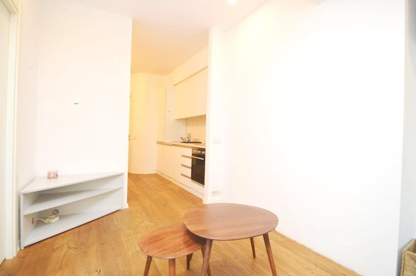 Apartament cu 2 camere semidecomandat în Herăstrău