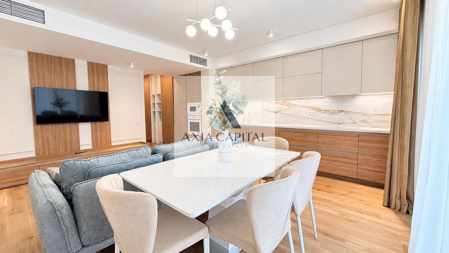 Apartament cu 3 camere decomandat, mobilat în Băneasa