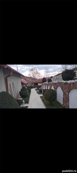 Casă cu 6 camere cu Teren 950 Mp în Fieni