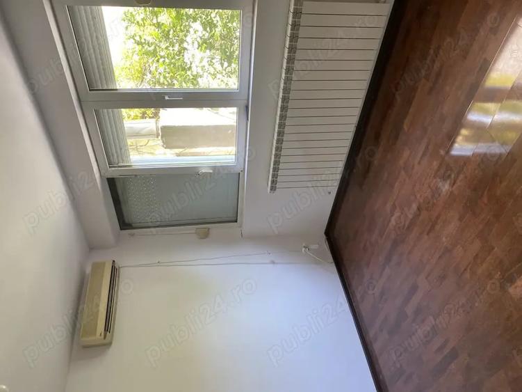 Spațiu comercial, de 322 mp, în Central