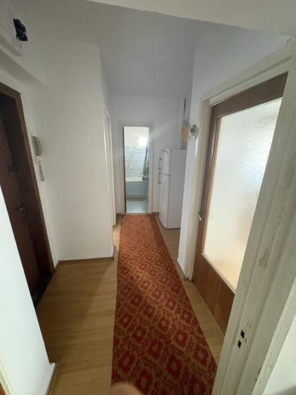 Apartament cu 2 camere decomandat în Exterior Vest