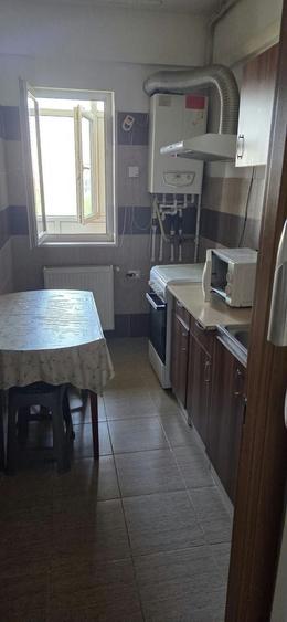 Garsonieră decomandată în Brâncoveanu
