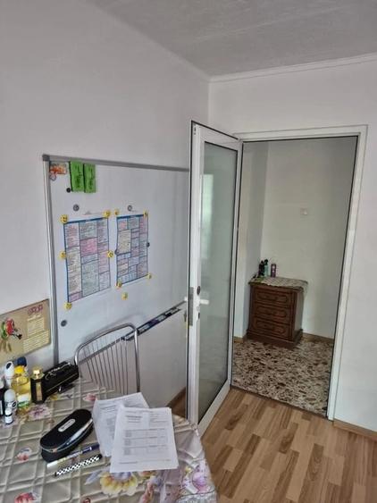 Apartament cu 4 camere decomandat în Găvana
