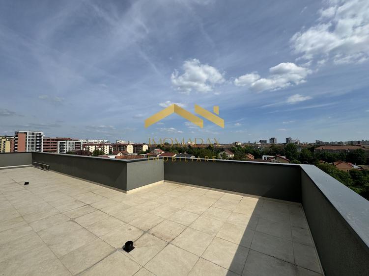 Apartament cu 3 camere decomandat în Aradului