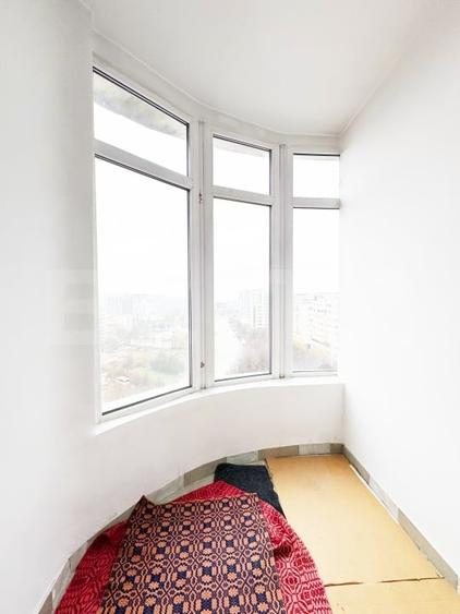 Penthouse cu 4 camere decomandat, mobilat în Cug