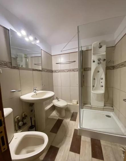 Apartament cu 3 camere decomandat în Militari