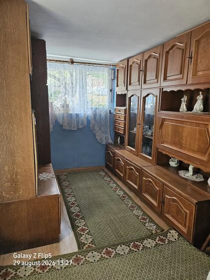 Casă cu 6 camere cu Teren 400 Mp în Central