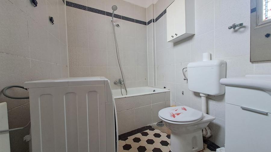 Apartament cu 2 camere decomandat, mobilat în Armeneasca