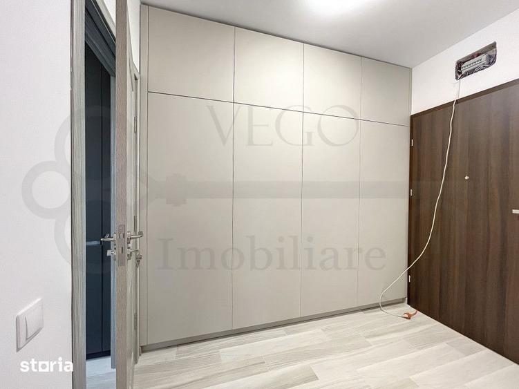 Apartament cu 3 camere, mobilat în Între Lacuri