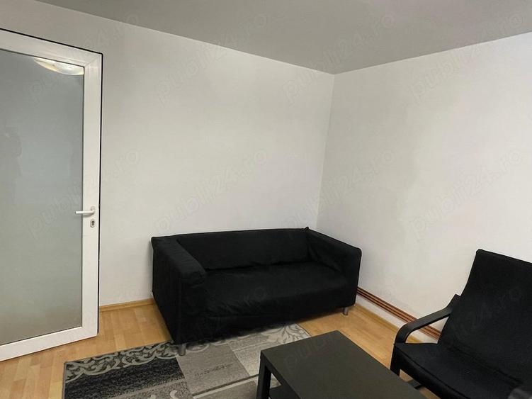 Garsonieră decomandată în Timpuri Noi