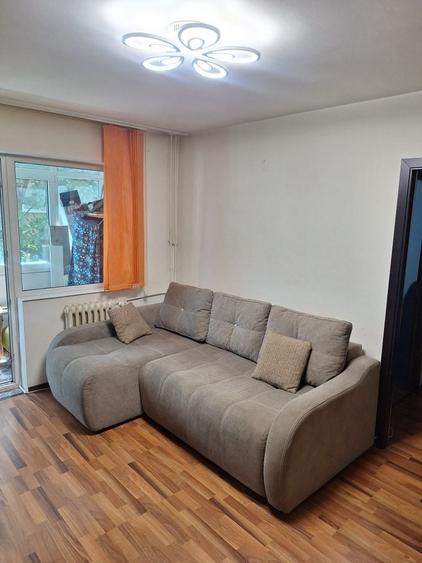 Apartament cu 2 camere semidecomandat în Vest