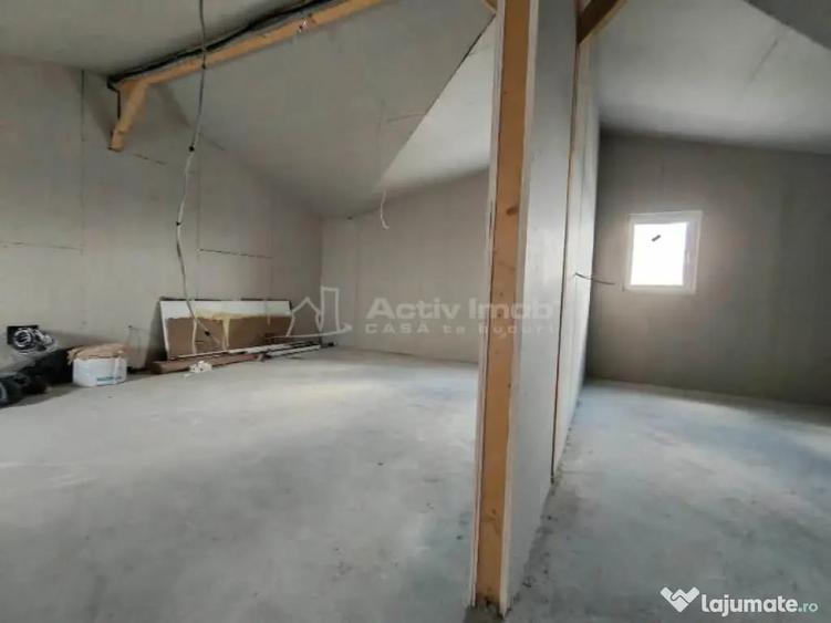 Casă cu 4 camere cu Teren 200 Mp în Prelungirea Ghencea