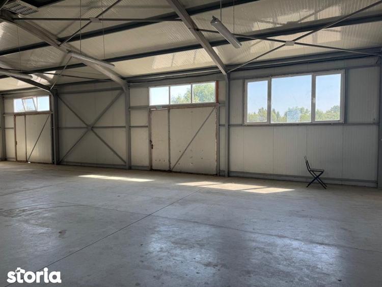 Spațiu comercial, de 280 mp, în Central