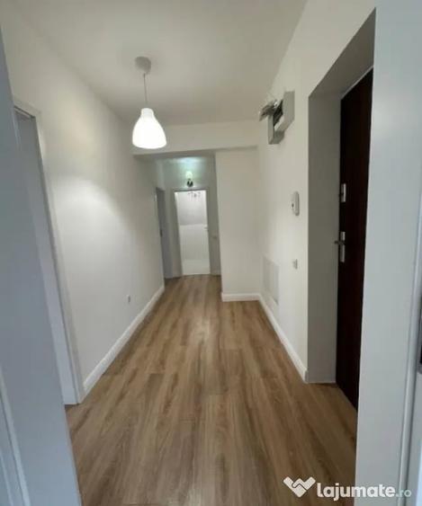 Apartament cu 3 camere decomandat în Valea Borcutului