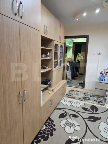 Apartament cu 2 camere semidecomandat în Micro 14