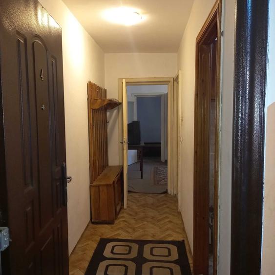 Apartament cu 2 camere semidecomandat în Iosia