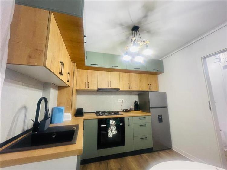 Apartament cu 2 camere semidecomandat în Central