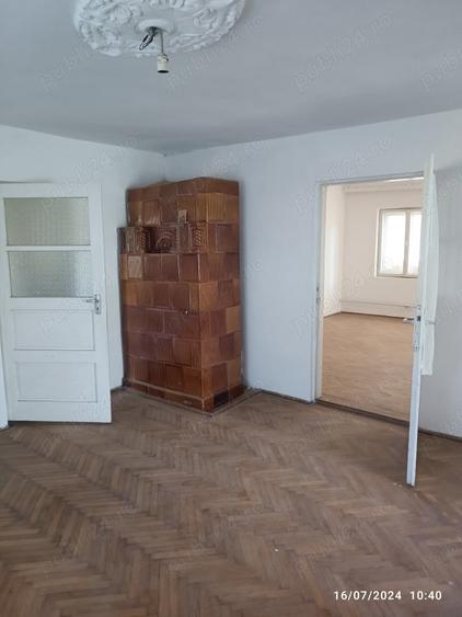 Casă cu 3 camere cu Teren 720 Mp în Central