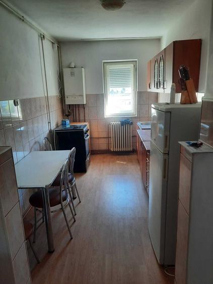 Apartament cu 2 camere nedecomandat în Central