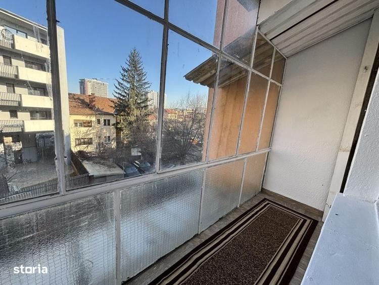 Apartament cu 2 camere decomandat în Horea
